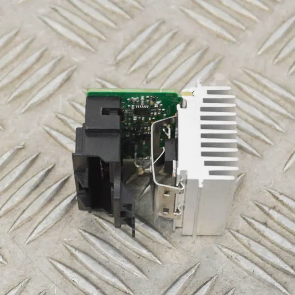 Resistor Mercedes-Benz GL X166 2015 / Resistor de ventilador image 7