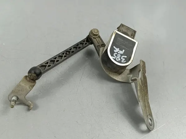 Sensor de suspensão pneumática dianteira Polestar 2 32221477 image 1