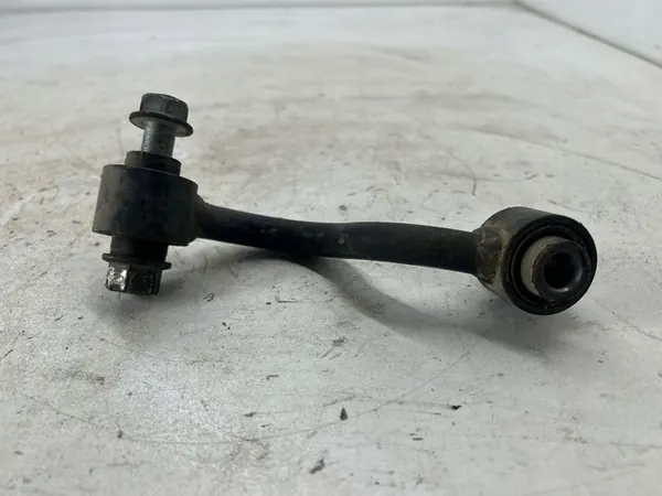 Nissan X-Trail T32 2016 Collegamento Stabilizzatore Posteriore Destro OEM image 2