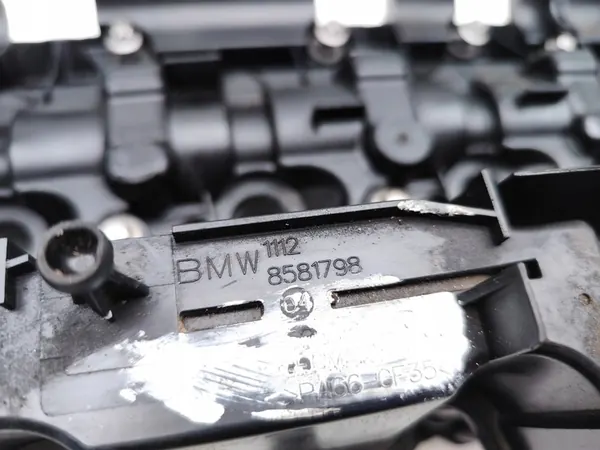 Tampa de Válvula BMW X3 20d xDrive Diesel 8581798 image 7