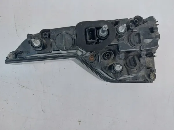Audi A4 B9 Lámpara Trasera Izquierda Maletero 8W9945075 image 4