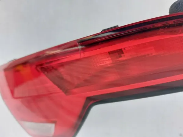 Audi A4 B9 Lámpara Trasera Izquierda Maletero 8W9945075 image 6