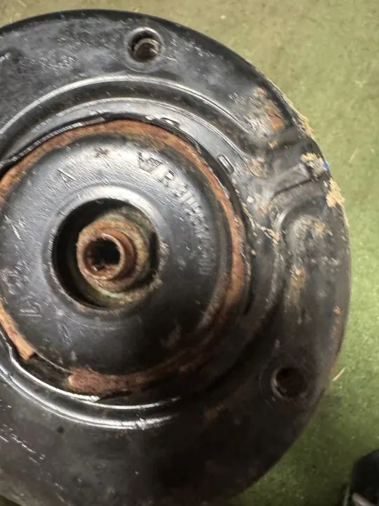 Mola de ar OEM 260727 traseira direita Audi A8 D4 image 3