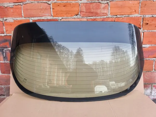 Vitre arrière de hayon Honda CIVIC VIII UFO 2.2 CTDI OEM image 2