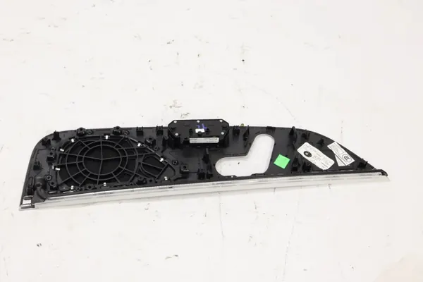 Moldagem Mercedes GLS X167 OEM A1677303103 Esquerda Traseira image 3