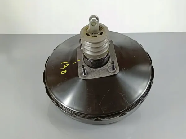 Servo de frein Mitsubishi Eclipse Cross OEM 4680A213 image 4