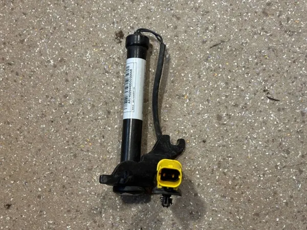 BMW 7450944 Linker Motorkap Pyrotechnische Lading image 10