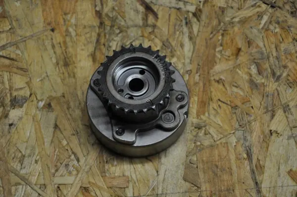 Ford Kamaxleregulator OEM AT4E6C525FG Begagnad image 3