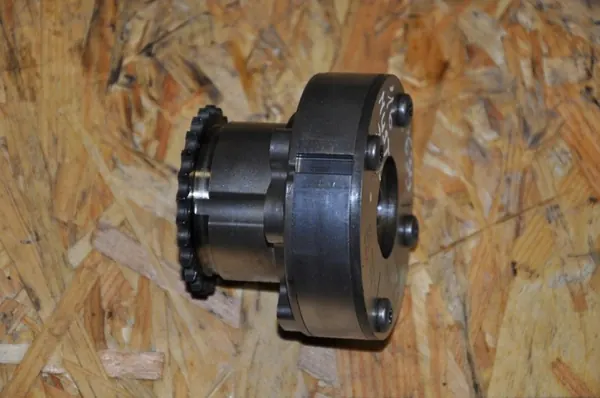 Ford Kamaxleregulator OEM AT4E6C525FG Begagnad image 4