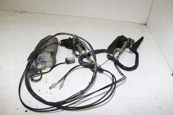 BMW E46 Cabrio dak hydraulische pomp OEM 8234530 image 2