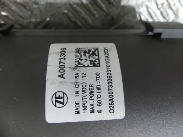 BMW 8861500 Actuator voor G05 G06 G07 G60 G61 G70 G09 XM image 5