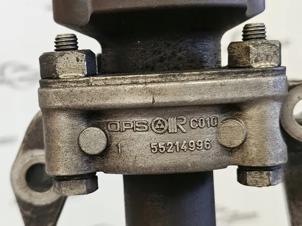 Soporte de semieje OEM 55214996 - Usado image 5