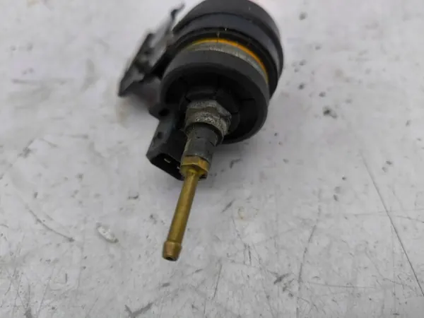 Conduite de carburant Webasto OEM AMD118194 Toyota RAV4 image 6