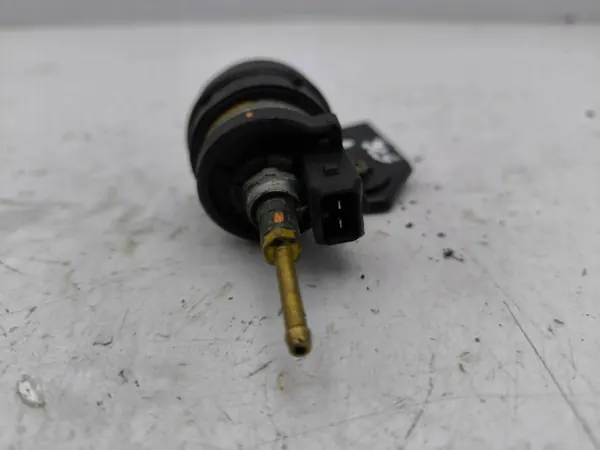 Conduite de carburant Webasto OEM AMD118194 Toyota RAV4 image 7