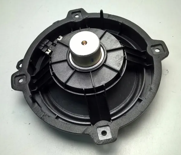 Kia Sportage V ovenkaiutin OEM 96330-R2200 image 5