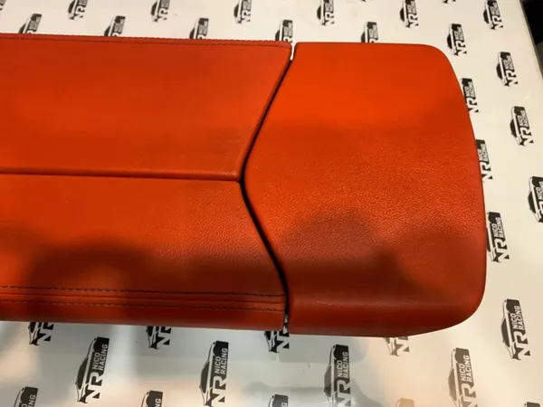 Tunnel armsteun OEM 1234567 voor BMW Z4 G29 - Roodbruin image 3
