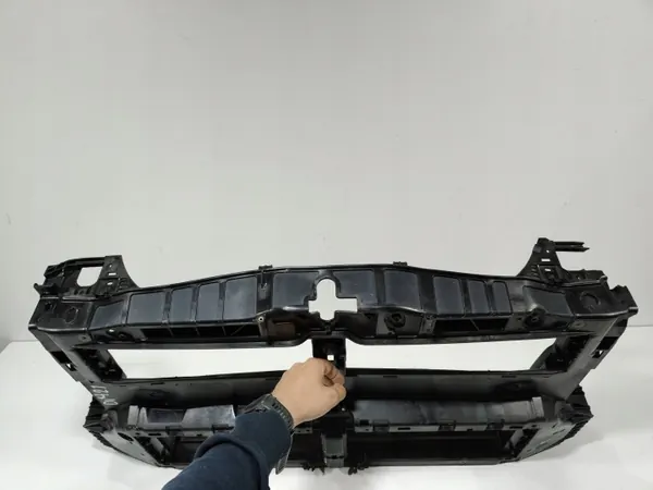 Ford Focus MK4 Etuvyön vahvike OEM JX6B-A16E146-B image 4