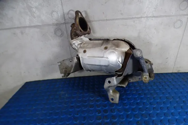 Catalisador RENAULT CLIO IV 1.2 TCE 208A01970R image 4