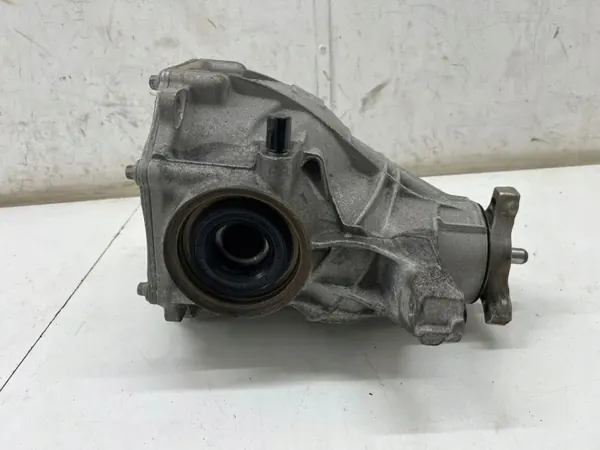 Begagnad bakre differential MERCEDES-BENZ A2063509103 2.2L hybrid 230kW 2024 image 4
