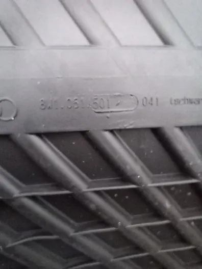 Tapetes de borracha AUDI A4 B9 ALLROAD OEM 8W1061501 image 3