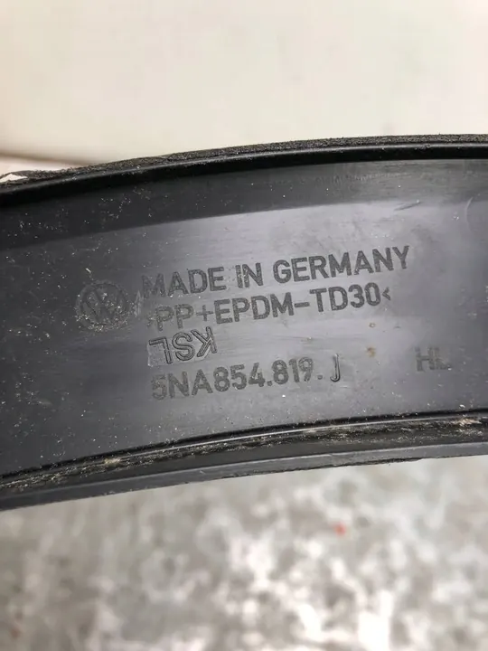 Garniture d'aile arrière gauche VW Tiguan II 5NA854819J image 10