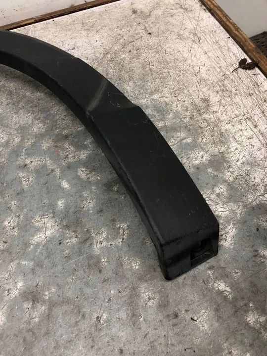 Garniture d'aile arrière gauche VW Tiguan II 5NA854819J image 5