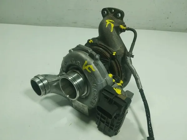 TURBINA Mercedes C CLS E GL R S Class 3.0 CDI image 2