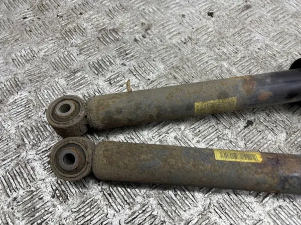 Ammortizzatore posteriore Chevrolet Trax 2013 95367159 image 2