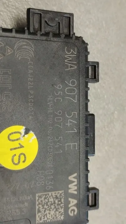 SEAT Leon IV radarsensor OEM 3WA907541E - Begagnad image 3