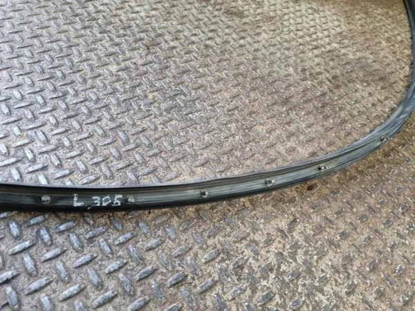 Guarniçao de pilar Audi Q5 SQ5 OEM PES13584 - Usado image 5