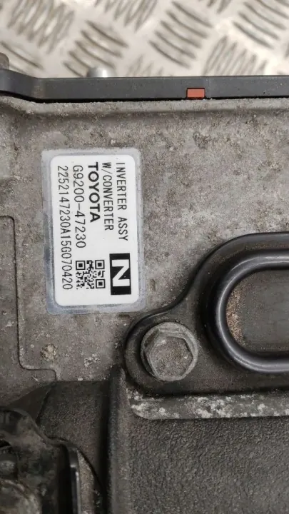 Inversor Toyota Prius OEM G920047230 - Usado image 7