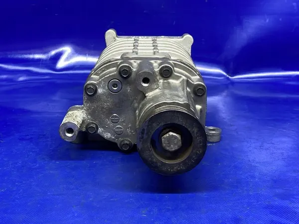 Luftkompressor VW Touran Golf V Audi 1.4 TSI BMY image 2