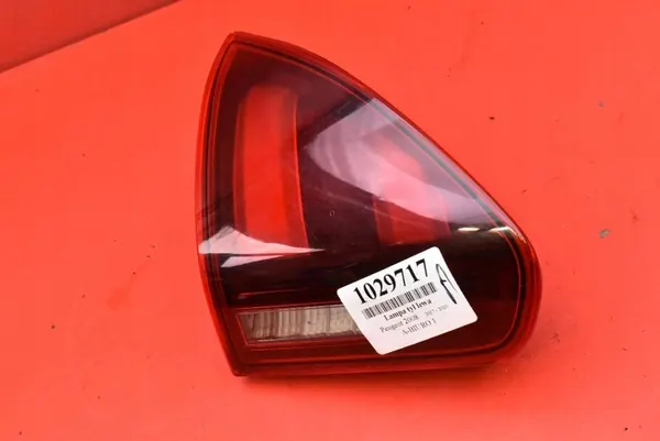 Luz Trasera Izquierda 9814758480 Peugeot 2008 17-20 image 2