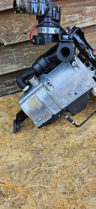 Webasto Parking Heater VW Touareg II 7P0815008N image 4