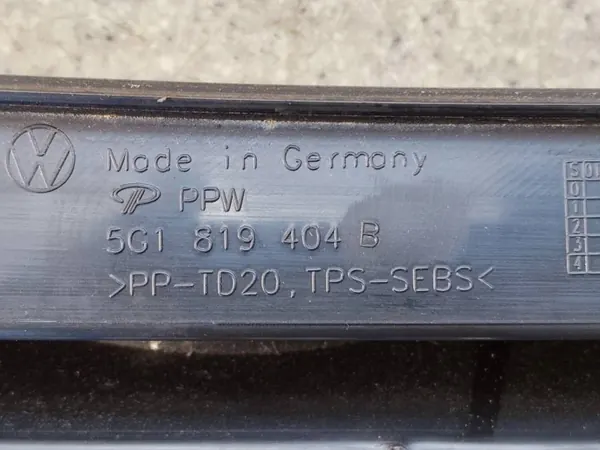 Höger hatthylla Europa 5G1819404B VW Golf 7 Kombi image 3