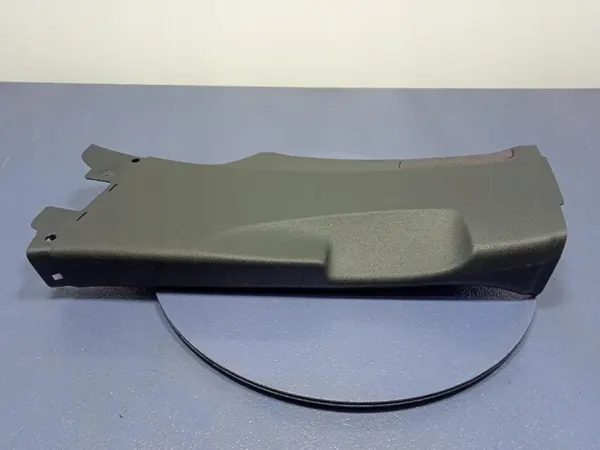 Cobertura pilar esquerdo Audi SQ8 Q8 OEM 4M8867239A image 5