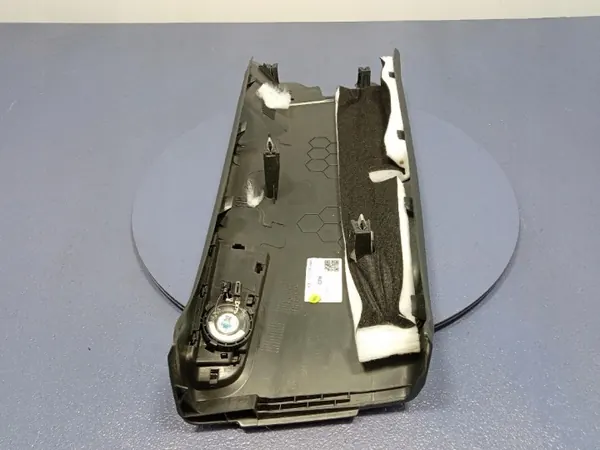 Cobertura pilar esquerdo Audi SQ8 Q8 OEM 4M8867239A image 6