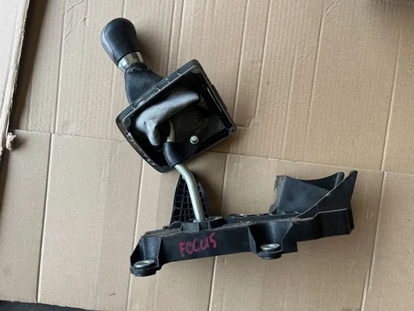 Pommeau de levier de vitesse OEM 8M5R7C453BAA Ford Focus MK2 image 3