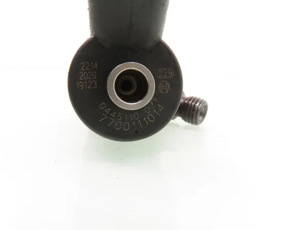 Inyector Renault OE 0445110021 image 2
