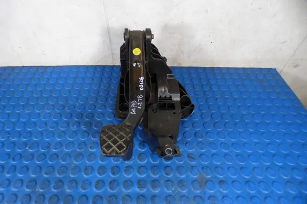 Skoda Rapid Bromspedal OEM CART6R1721058K image 2