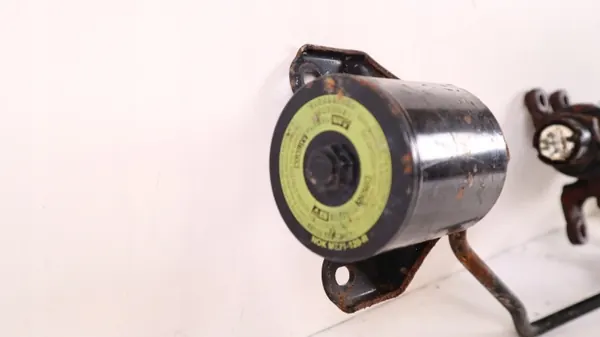 Toyota Hydraulik-Federkugel OEM 1184585616 image 6