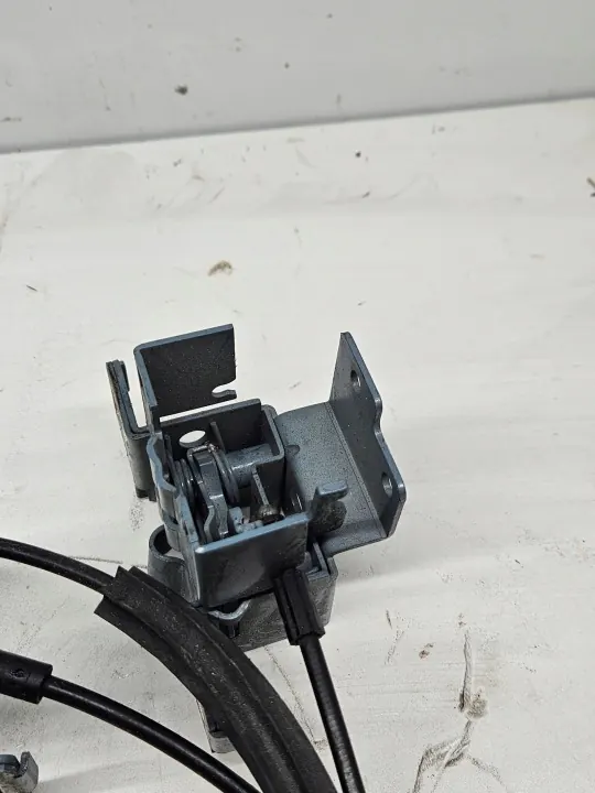 Fecho capô Jaguar XK/XKR OEM 2W9319A434BA - Usado image 6