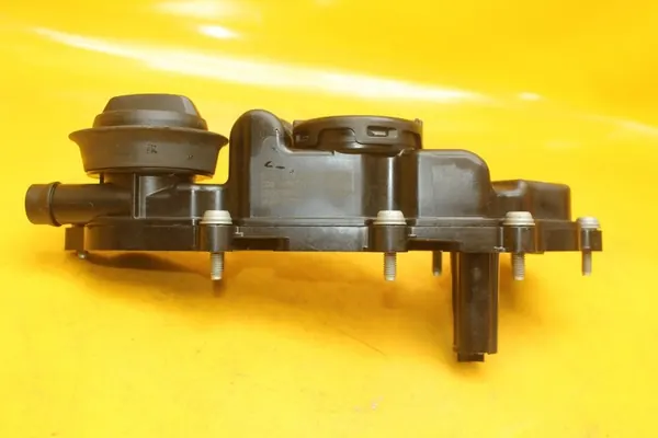 Öljyseparatori SEAT LEON III AUDI VW 1.5 TFSI DPC 05E103495T image 4