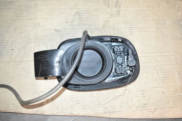 Tapa de combustible Porsche OEM 971809858B para Panamera 971 image 3
