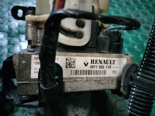 Pompe de direction OEM 491100611R pour Renault Dacia image 4