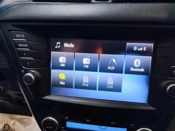 Radio GPS Navi Toyota Avensis T27 OEM 86140-05200 image 2