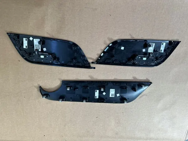Conjunto de molduras interiores Mercedes Classe B W247 OEM - Usado image 5