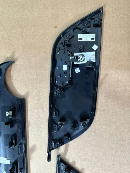 Conjunto de molduras interiores Mercedes Classe B W247 OEM - Usado image 7