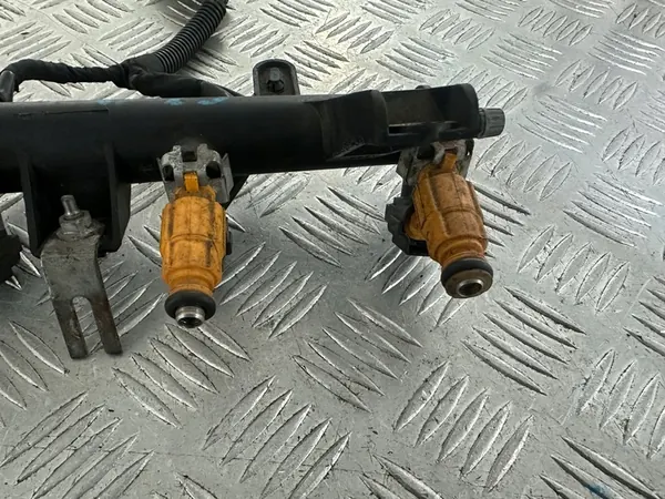 CITROEN PEUGEOT 1.4 8V Rampe d'injection 0280156427 image 5