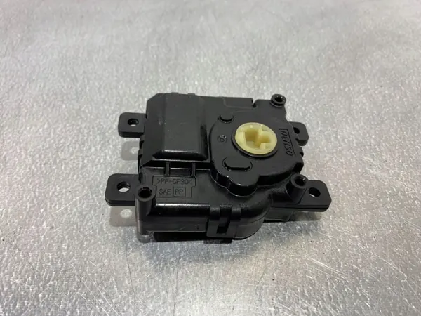 Honda CR-V ventilationsklaff OEM FBZ19291 - Begagnad image 3